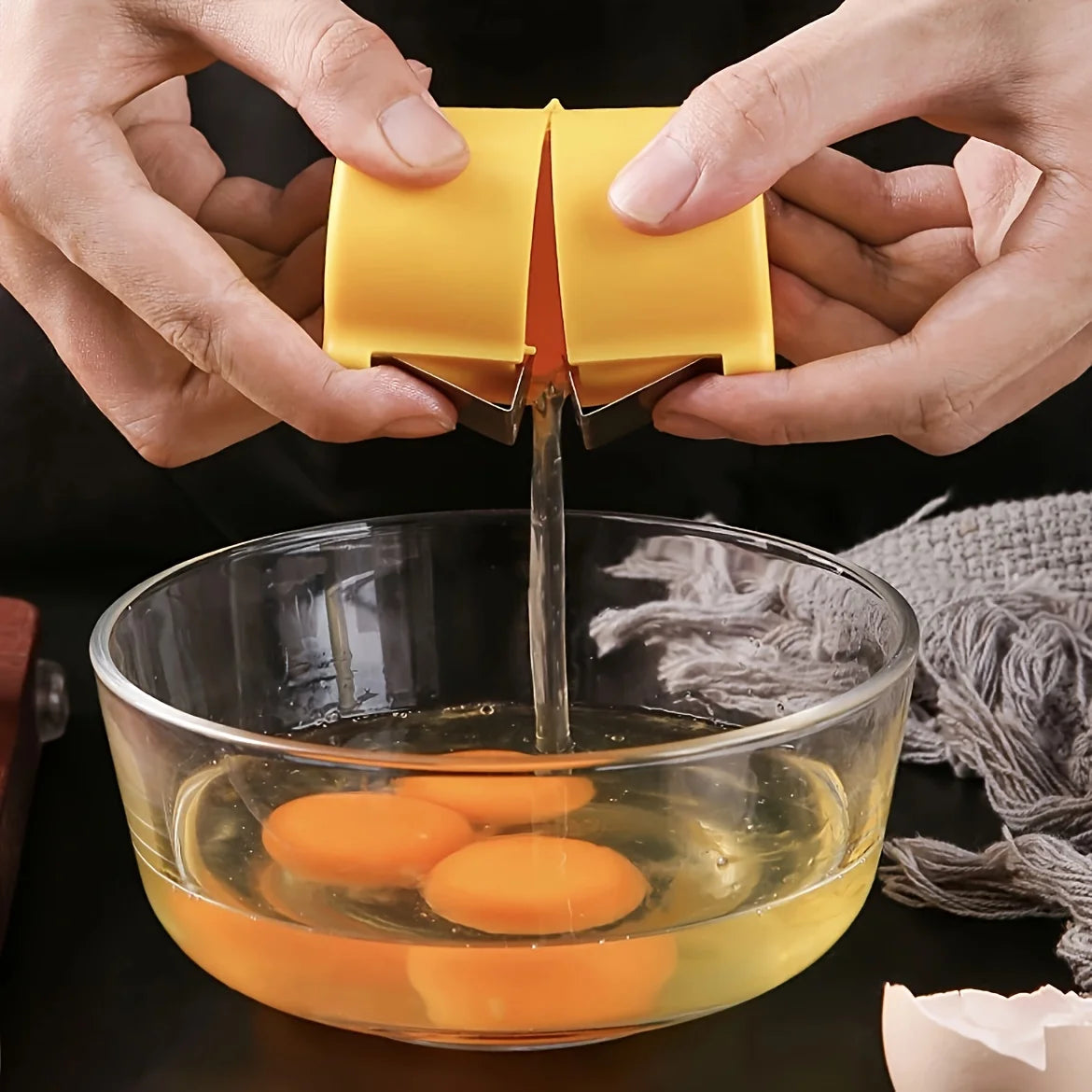 Portable Egg Opening Machine Quick Egg Beater Kitchen Egg Sheller